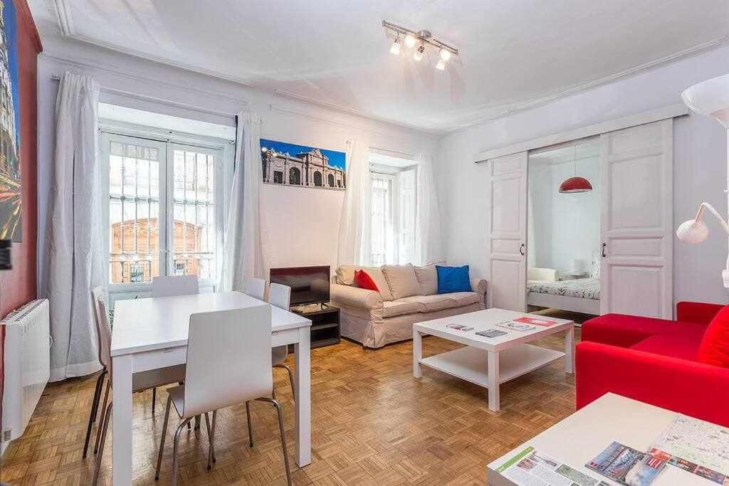 Piso Confortable Y Centrico Apartment Мадрид Екстериор снимка